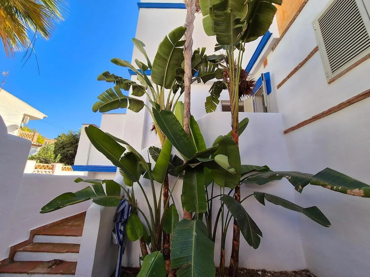 La Casita Azul Close To The Beach 阿尔姆尼卡 0*,  西班牙